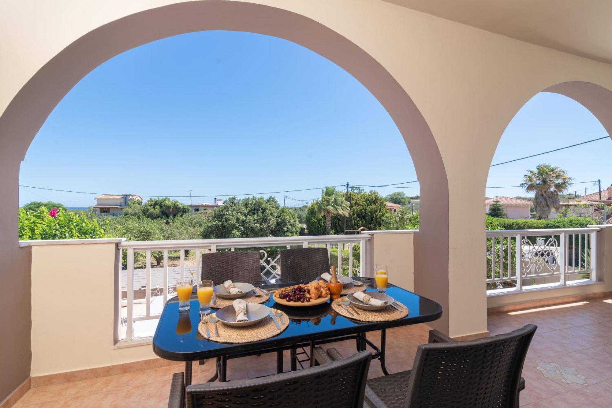 Casa D'Oro Exclusive Villa Kypseli エクステリア 写真