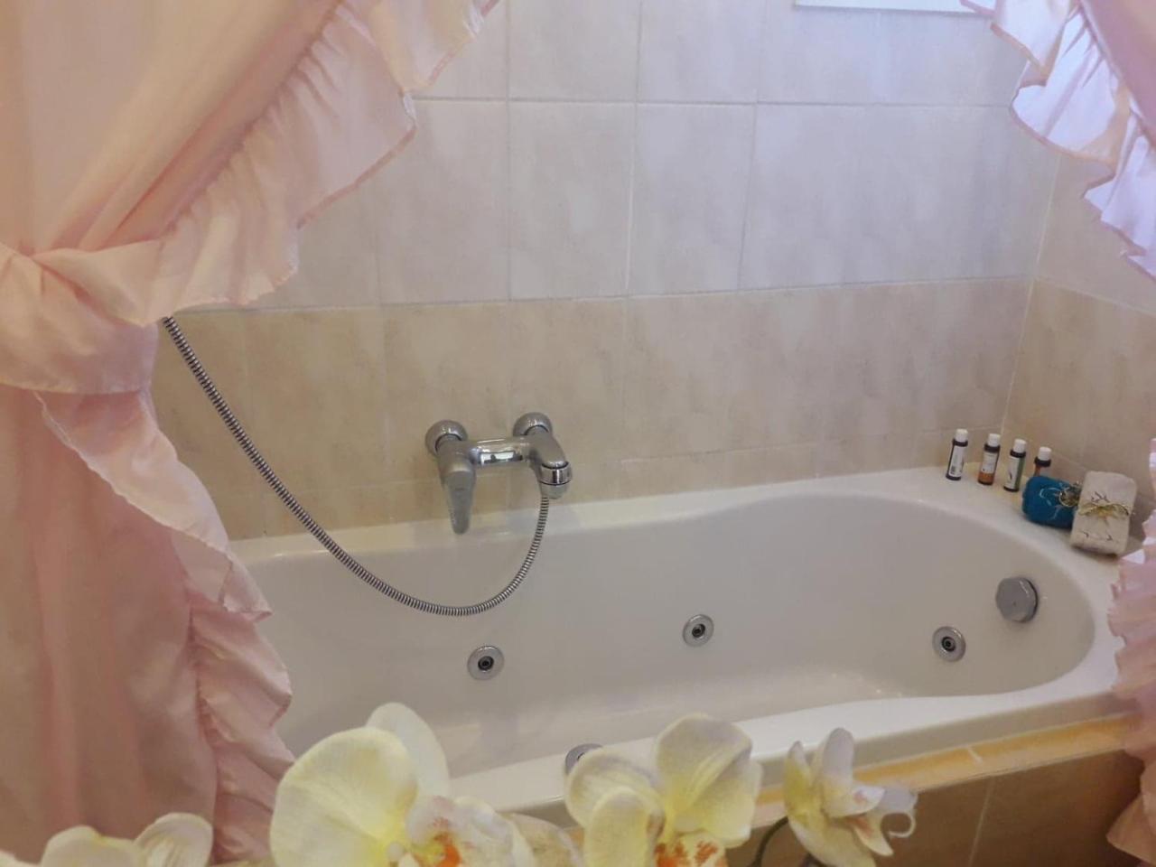 Casa D'Oro Exclusive Villa Kypseli エクステリア 写真