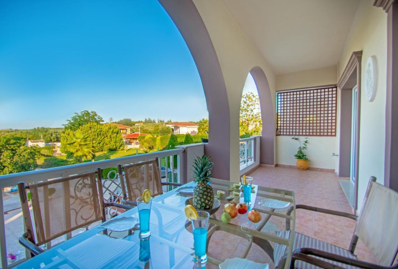 Casa D'Oro Exclusive Villa Kypseli エクステリア 写真